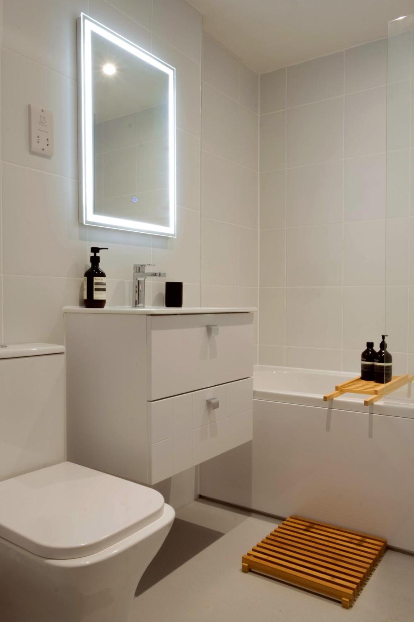 Livingway Roco Apartment Ливърпул Екстериор снимка